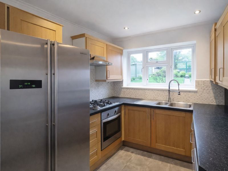 Photo 11- click for photo gallery